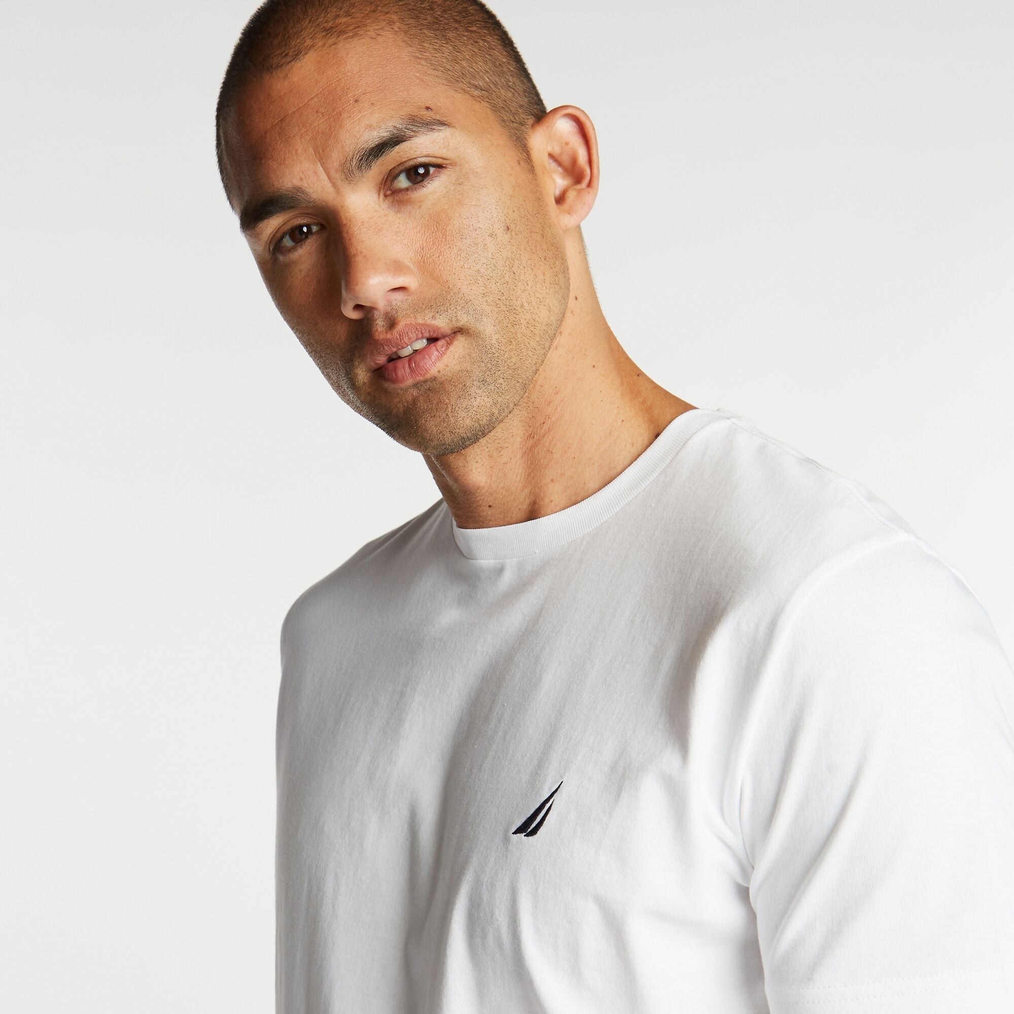 T-SHIRT DE HOMBRE - T-SHIRT DE HOMBRE